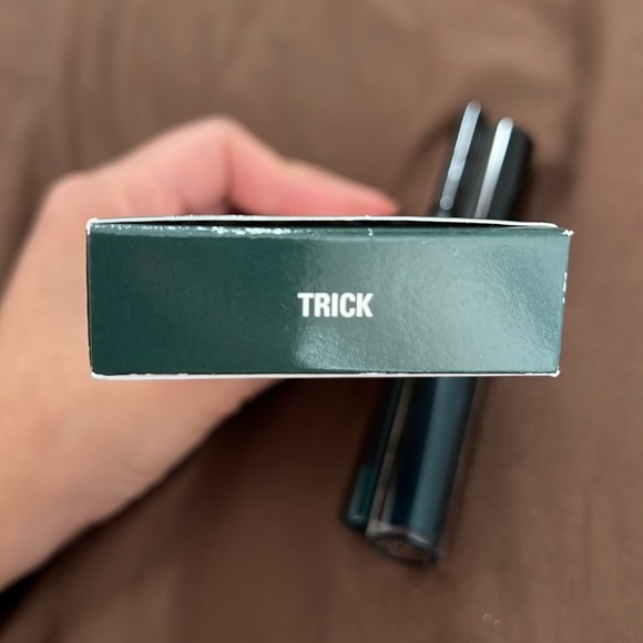 Kylie cosmetics liquid lipstick and lip liner - Picture 4 of 4